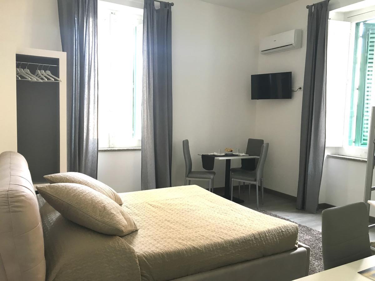 Deluxe B&B Centrocitta Reggio Calabria Esterno foto